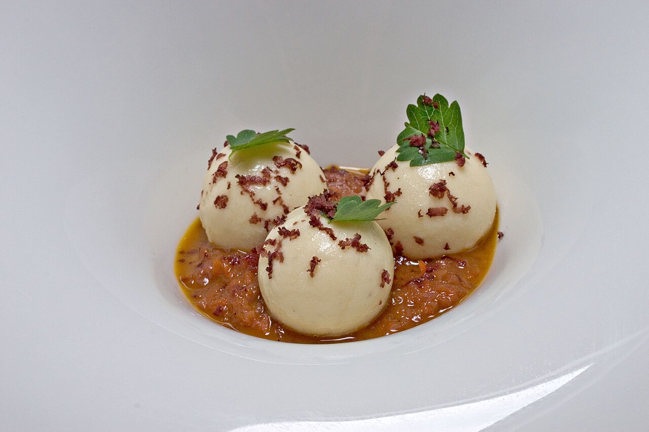 Gnudi