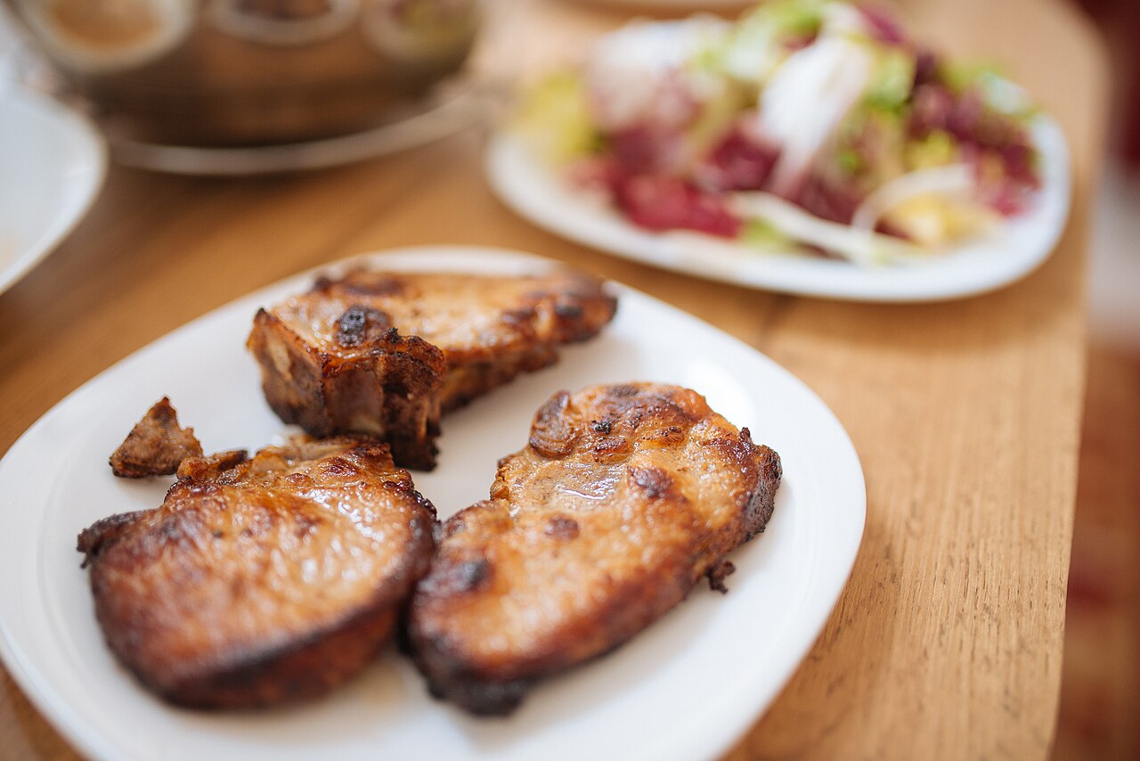 Grilled pork chops