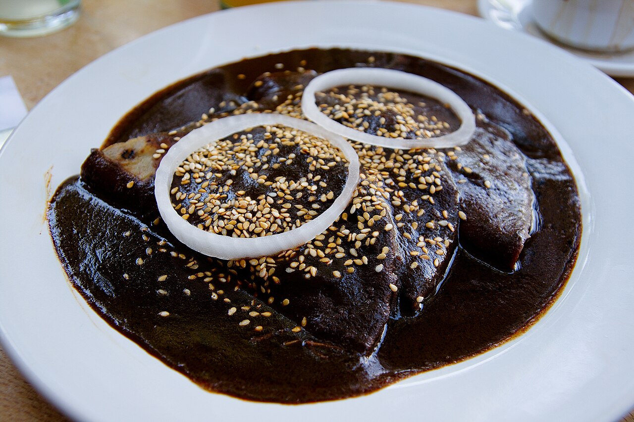 Duck en Mole Negro