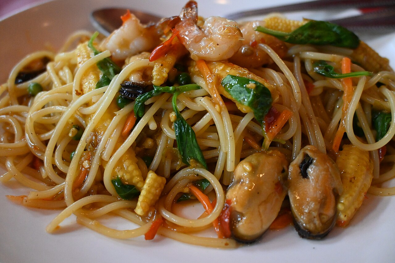 seafood lo mein