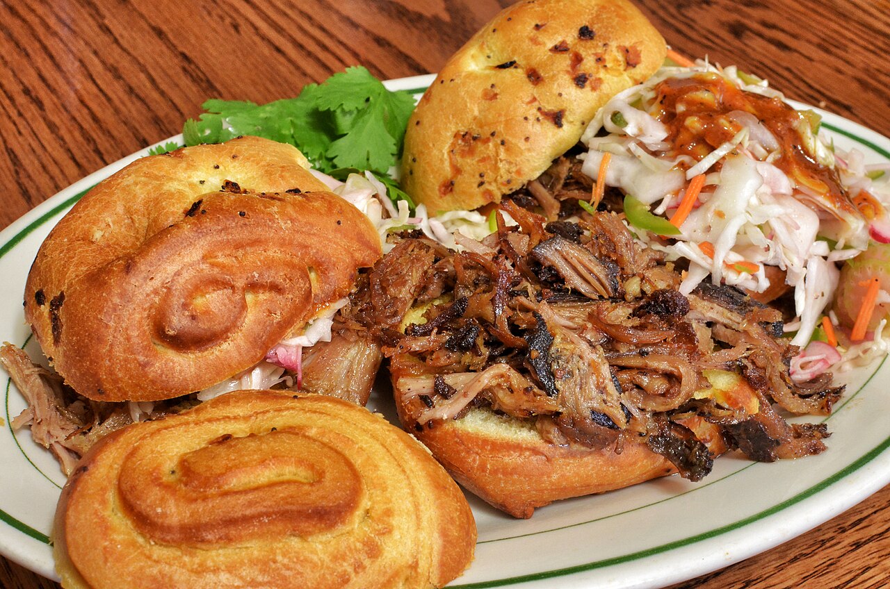 pulled pork sliders