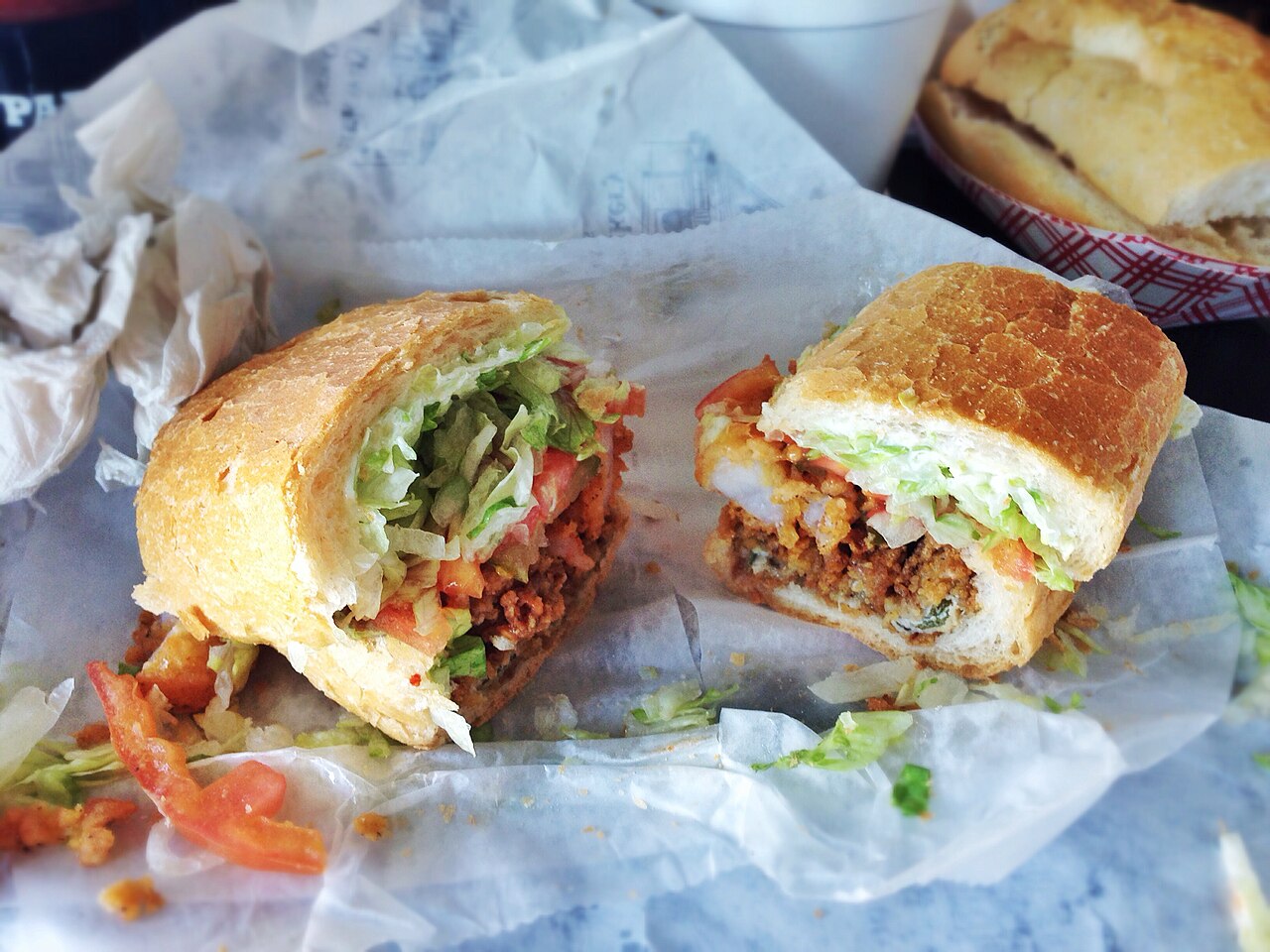 Fried Oyster Po'boy